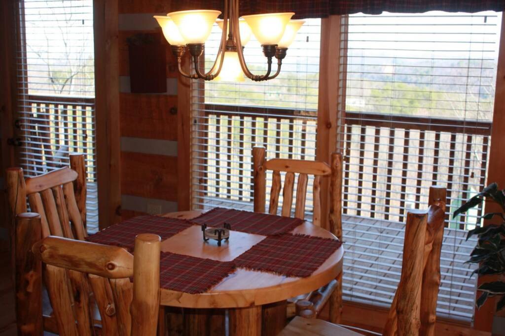 View! Private! Hot Tub,Pool Table,Fireplace,Relax! セバービル エクステリア 写真