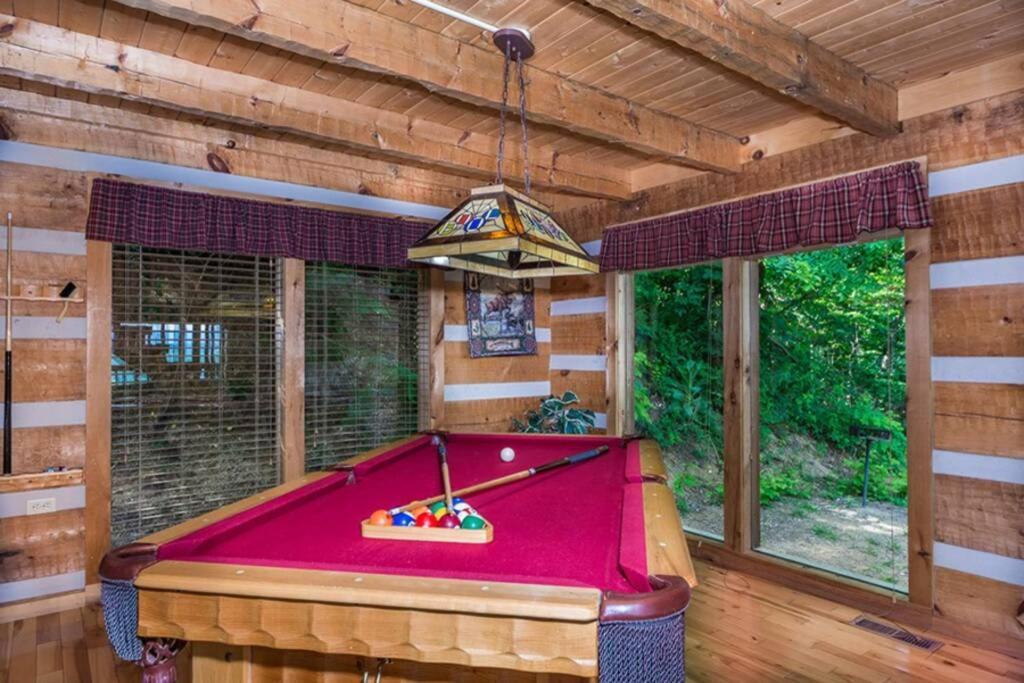View! Private! Hot Tub,Pool Table,Fireplace,Relax! セバービル エクステリア 写真