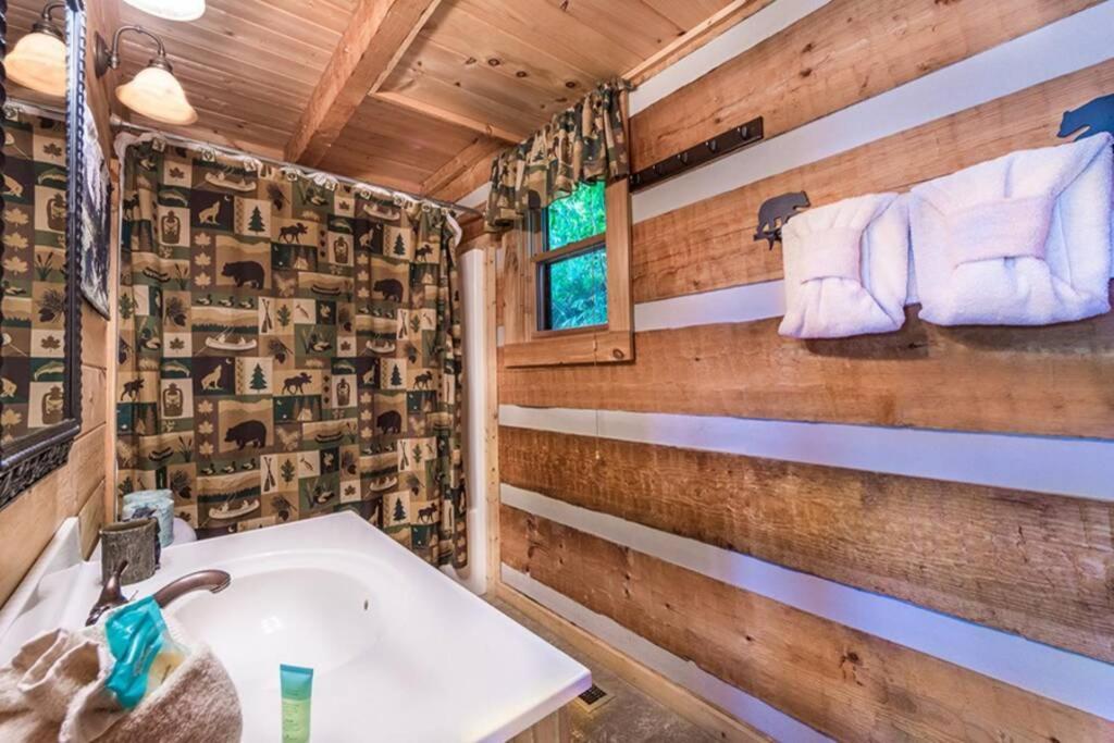 View! Private! Hot Tub,Pool Table,Fireplace,Relax! セバービル エクステリア 写真