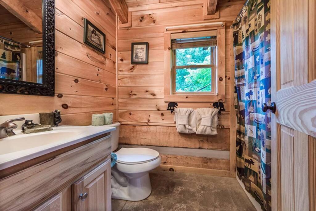 View! Private! Hot Tub,Pool Table,Fireplace,Relax! セバービル エクステリア 写真