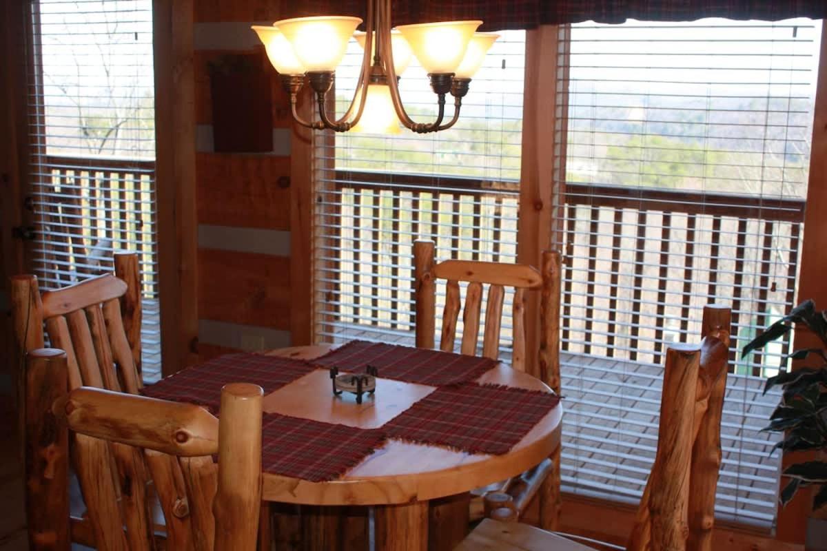 View! Private! Hot Tub,Pool Table,Fireplace,Relax! セバービル エクステリア 写真