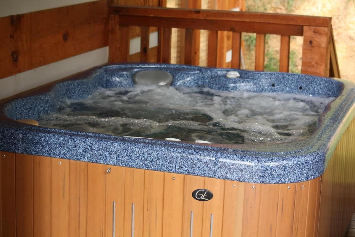 View! Private! Hot Tub,Pool Table,Fireplace,Relax! セバービル エクステリア 写真